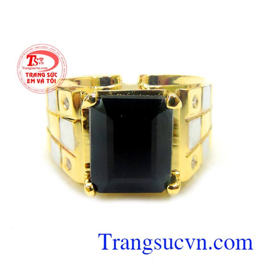 Sản phẩm chế tác trên chất liệu vàng 14k, chiếc nhẫn vàng tây sáng bóng chất lượng vàng đảm bảo chất lượng