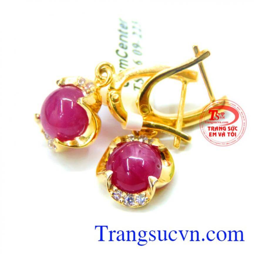 Hoa tai nữ ruby thiên nhiên quý phái
