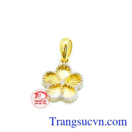 Mặt dây chuyền nữ korea hoa 5 cánh 10k tinh tế và sáng bóng.
