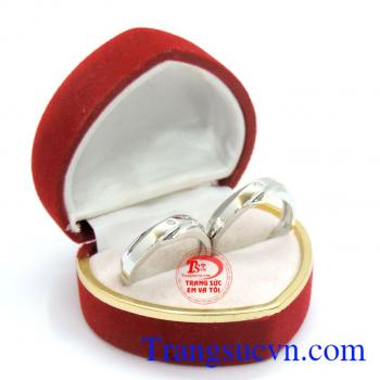 Nhẫn cưới đẹp, sang trọng vàng sang trọng uy tín, khách hàng bình chọn nhiều năm, nhẫn cưới tinh tế