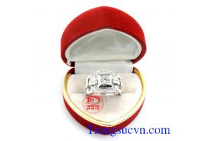 Sản phẩm nhẫn nam vàng tây được khách hàng bình chọn nhiều năm uy tín trên thị trường trong và ngoài nước