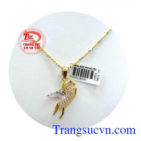 Bộ sản phẩm dây chuyền mặt ngựa, bộ dây chuyền vàng tây dành cho phái đẹp, được cô gái ưu chuộng.