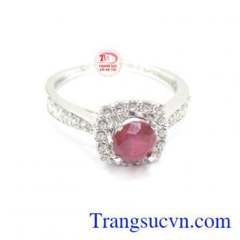 Nhẫn nữ vàng trắng ruby