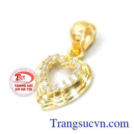 Mặt dây trái tim đẹp, mặt chuyền nữ, với thiết kế tỷ mỉ là món quà ý nghĩa tặng phái đẹp trong các ngày lễ, kỷ niệm