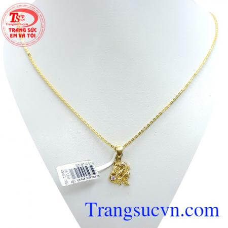 Bộ nữ trang mặt dây là sự kết hợp của mặt dây tuổi Thìn cùng với dây chuyền kiểu dáng đẹp,mẫu mã hiện đại bán hàng uy tín trên toàn quốc.