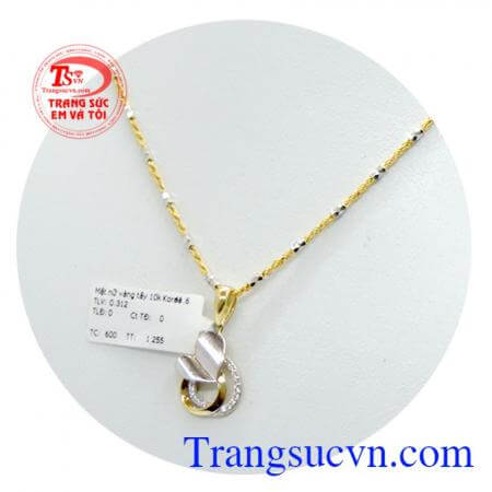Bộ dây chuyền nữ Italy mặt dây chuyền nữ vàng quý phái kết hợp cùng nhiều kiểu dây chuyền vàng, mặt nữ vàng đẹp, nhỏ xinh, vàng 10k chuẩn chất lượng, giá chuẩn. 