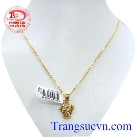 Bộ sản phẩm mặt dây tuổi lợn phù hợp với những người tuổi Hợi, chất lượng đảm bảo.