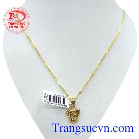 Bộ sản phẩm mặt dây tuổi lợn, bộ sản phẩm trang sức vàng đeo sáng với dáng tròn chữ o, mặt dây vàng 10k chất lượng đảm bảo,hợp thời trang.