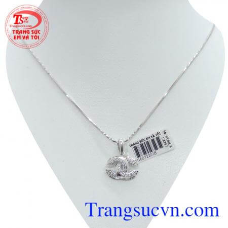 Bộ mặt dây chanel sang trọng