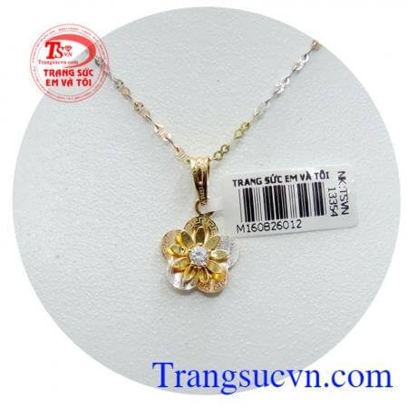 Bộ dây chuyền mặt nữ hoa nhiều cánh, bán bộ trang sức nữ vàng 18k máy bền đẹp,đeo hợp thời trang,dây chuyền vàng đẹp,dây chuyền nữ vàng tây.