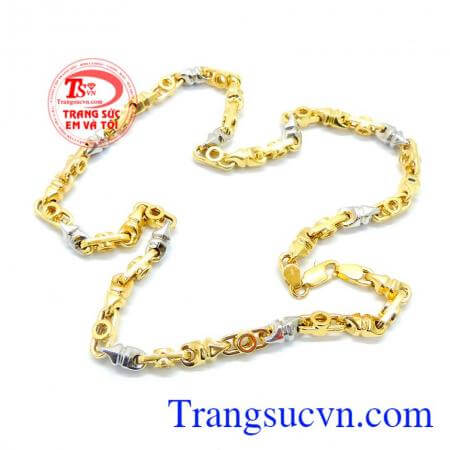 Dây chuyền vàng đeo hợp thời trang, sang trọng khách hàng ưa chuộng và bình chọn nhiều năm liền đối với sản phẩm dây chuyền vàng