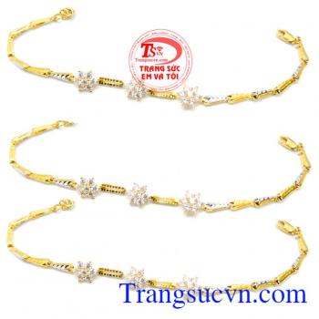 Trang sức vòng tay, lắc tay đá quý đẹp, sang trọng. Lắc tay vàng nữ 10k hình sao