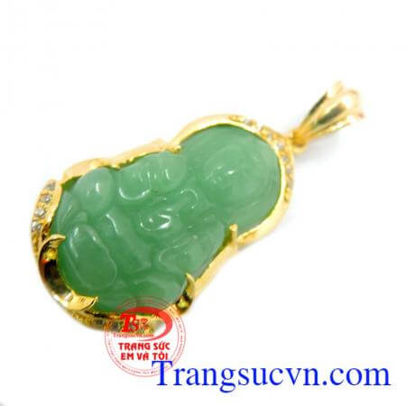 Mặt dây quan âm đá quý bọc vàng