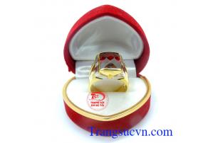 Nhẫn vàng tây đá đỏ dành cho nam,Nhẫn vàng tây đá màu đỏ vàng màu viên đá hình chữ nhật, tinh tế và bền đẹp