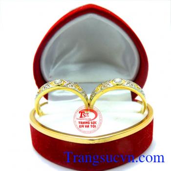 Nhẫn cưới vàng tây 10k chạm khắc