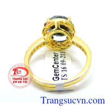 Sapphire luôn là sự lựa chon hàng đầu của bạn. Nhẫn nữ vàng đá sapphire đẹp
