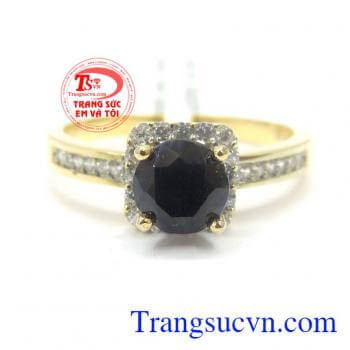 Bán chiếc nhẫn nữ vàng tây 10k sáng, bền màu.