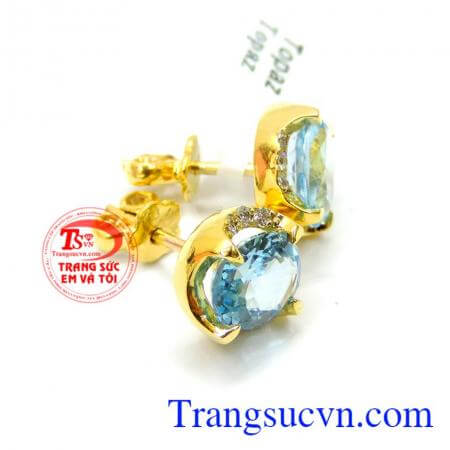 Hoa tai đá topaz cho nữ vàng 14k phù hợp cho nhiều bạn nữ giới.