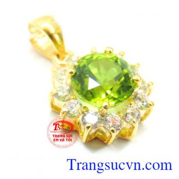 Mặt nữ vàng peridot thiên nhiên quý phái chất lượng.