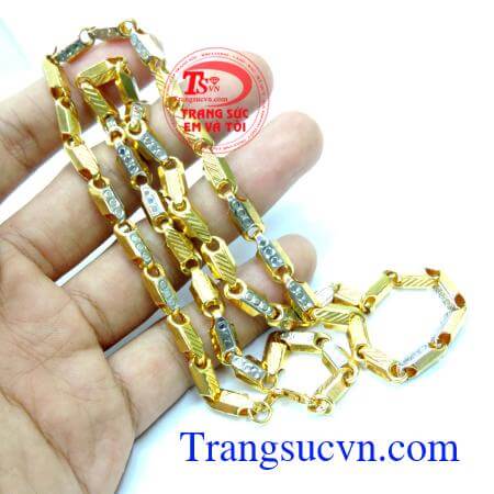 Dây chuyền nam đẹp sang trọng được phái mạnh ưa thích