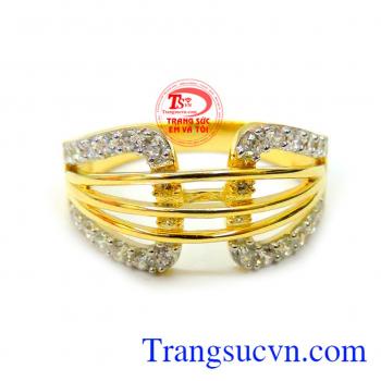 Nhẫn vàng tây 10k đẹp, thương hiệu trang sức uy tín. Nhẫn nữ vàng 10k hạnh phúc