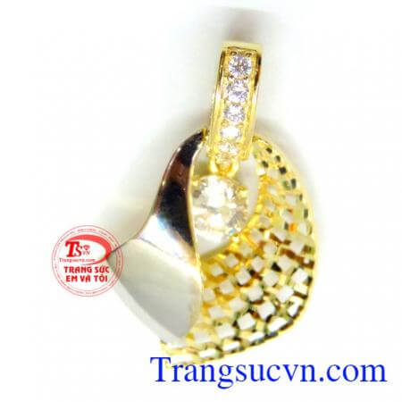 Mặt dây chuyền vàng 10k quý phái