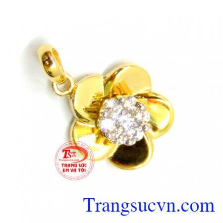 Mặt dây korea bông hoa 5 cánh hợp thời trang và sang trọng quý phái dễ kết hợp với trang phục.