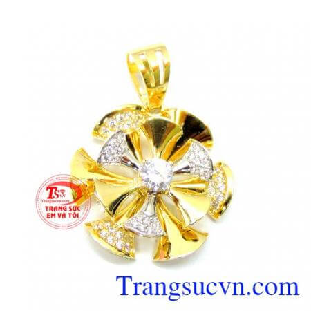 Bộ dây chuyền vàng nữ cá tính hợp thời trang.