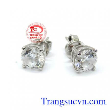 Hoa tai vàng trắng kim cương duyên dáng là hoa tai nữ chất lượng,