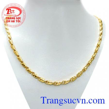 Dây chuyền vàng nam tính sáng bóng là dây chuyền nam 10k  đảm bảo chất lượng vàng thể hiện được sự mạnh mẽ lịch lãm của người đàn ông