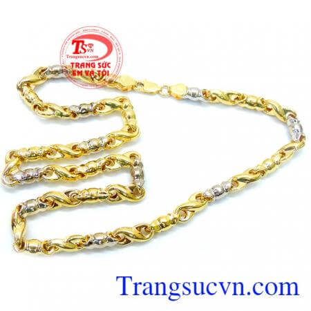 Dây chuyền nam sang trọng và phong cách