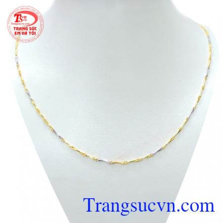 Dây chuyền nữ kiểu dáng dịu dàng với kiểu thiết kế sáng đẹp