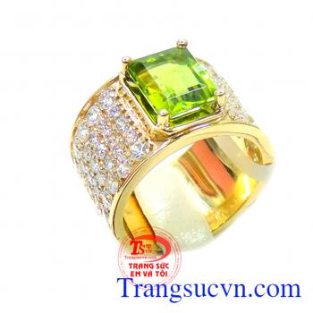 Nhẫn nam trẻ trung đá Perodot