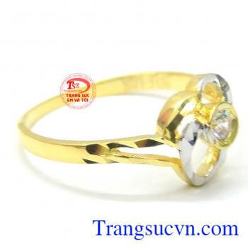 Nhẫn nữ vàng tây giá rẻ. Nhẫn nữ vàng tây sáng bóng
