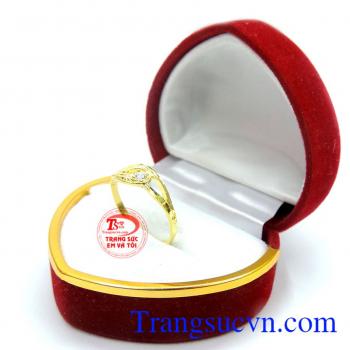 Nhẫn nữ vàng tây quý phái đẹp.