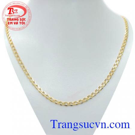 Sản phẩm dây chuyền vàng 10k thiết kế mảnh dạng móc xích nối vào nhau như sợi dây kết nối bền chặt mối quan hệ lâu dài