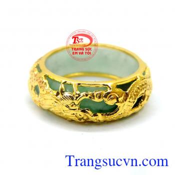 Sản phẩm nhẫn nam rồng, nhẫn vàng tây, đeo bền đẹp sang trọng và sáng bóng