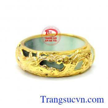 Chiếc Ngọc myanma bọc vàng vòng tay cho mẹ, món quà sinh nhật