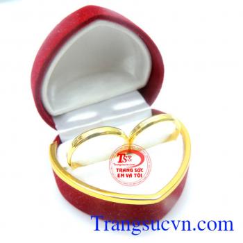 Nhẫn cưới vàng vàng tây đẹp sang trọng kinh tế cho đôi bạn trẻ