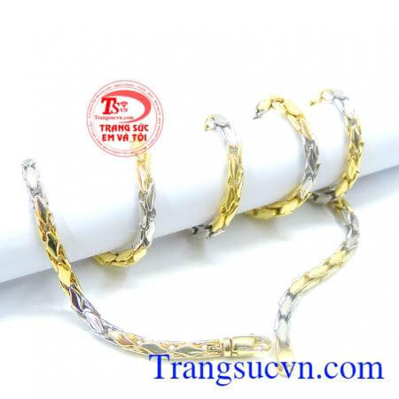 Mang đến vẻ đẹp tinh tế và may mắn cho người đeo bán hàng uy tín trên toàn quốc