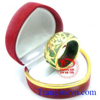 Nhẫn ngọc bọc vàng chữ PHÚC mang lại nhiều niềm may măn hạnh phúc trong công việc