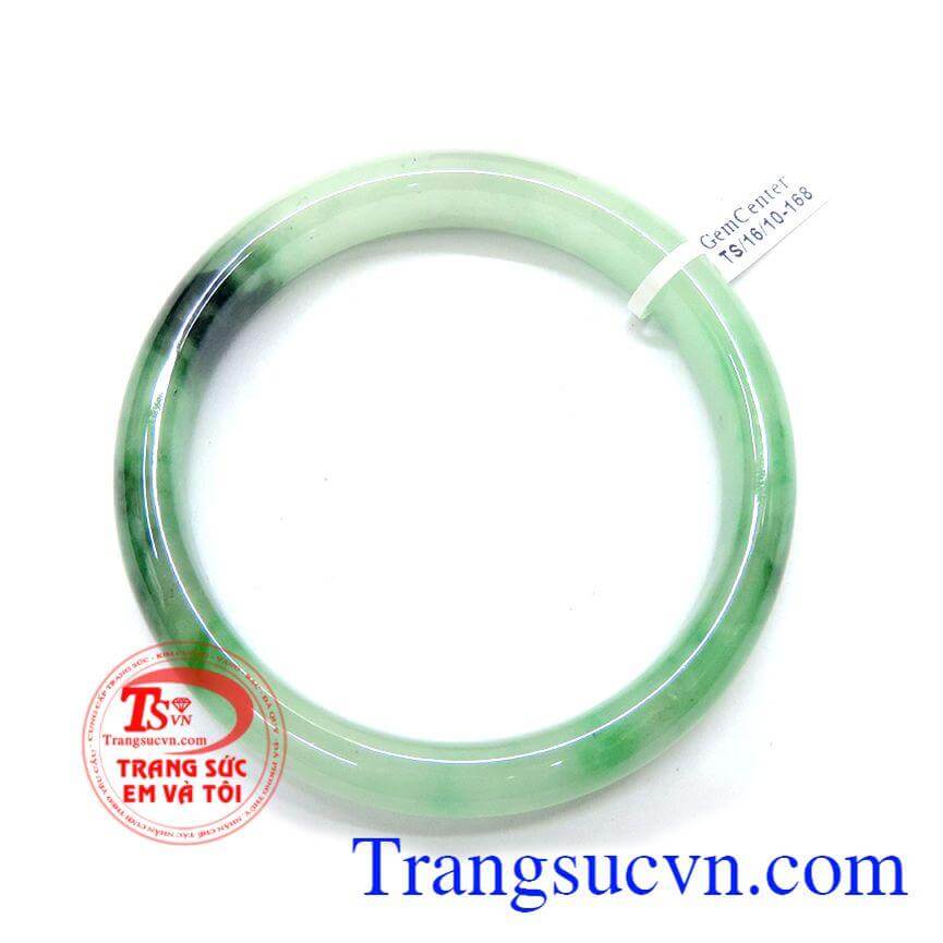 Vòng tay nữ ngọc yêu thương