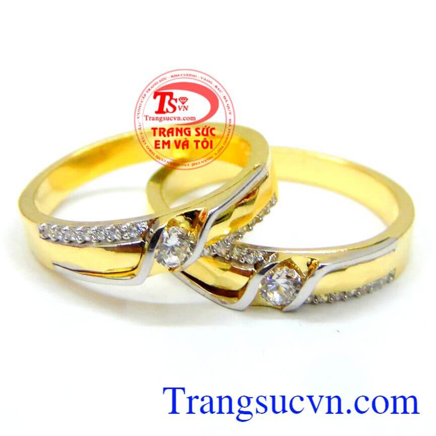 Sản phẩm nhẫn cưới Nhẫn cưới thời trang giá rẻ là món trang sức không thể thiếu được trong bất cứ cuộc hôn nhân nào