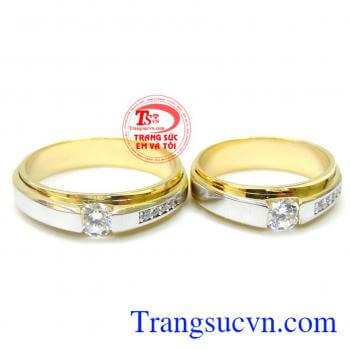 Nhẫn cưới chính là tình yêu của cả hai để họ cùng nhau vượt qua khó khăn, đau khổ trong cuộc sống và gắn bó với nhau đến cuối cuộc đời gắn bó