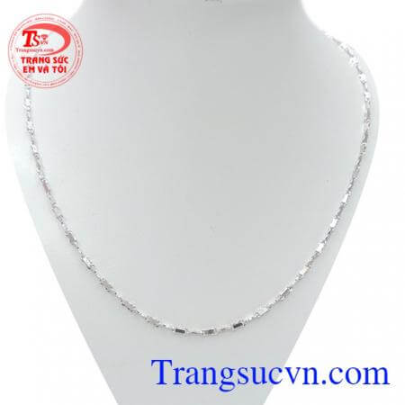 Sản phẩm dây chuyền nữ mặt xích đẹp vuông 18k Italy