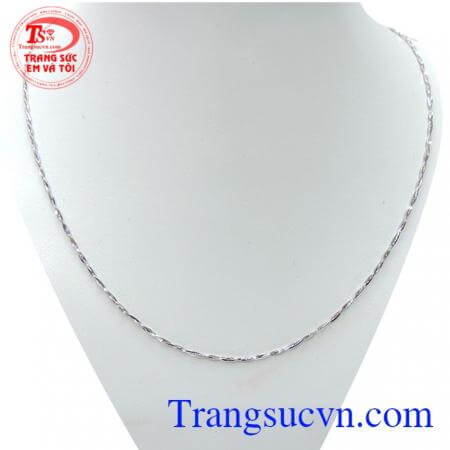Dây chuyền vàng trắng 18k Italy tượng trưng cho vẻ đẹp thanh thoát, tinh tế