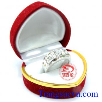 Nhẫn vàng trắng 18k đá đẹp 4ly