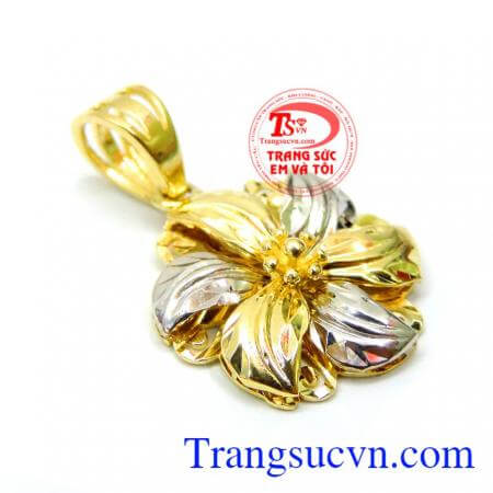 Mặt chuyền nữ, mặt dây vàng đẹp, đeo hợp thời trang, mặt dây chuyền sáng bóng Uy tín về chất lượng vàng