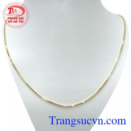 dây chuyền mảnh nhỏ cho những ai thích sự nhẹ nhàng tinh tế, đeo mang lại may mắn,