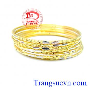 Vòng tuần sang trọng cho các chị em thêm xinh đẹp. Vòng tuần quý phái vàng 10k đẹp